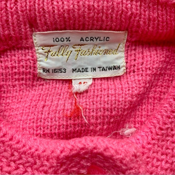 Vintage Hot Pink Knit Cardigan - Picture 8 of 8